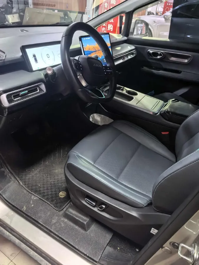 2022 Geely Okavango 1.8T 184HP L4 7DCT,autocango,china used car exporter,china ev exporter,chinese used car exporter,chinese used ev exporter