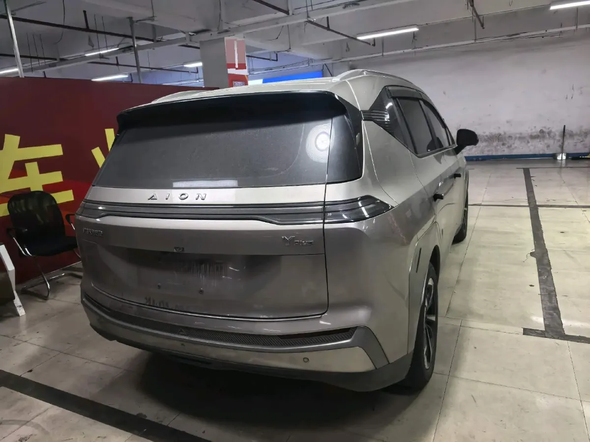 2022 Geely Okavango 1.8T 184HP L4 7DCT,autocango,china used car exporter,china ev exporter,chinese used car exporter,chinese used ev exporter