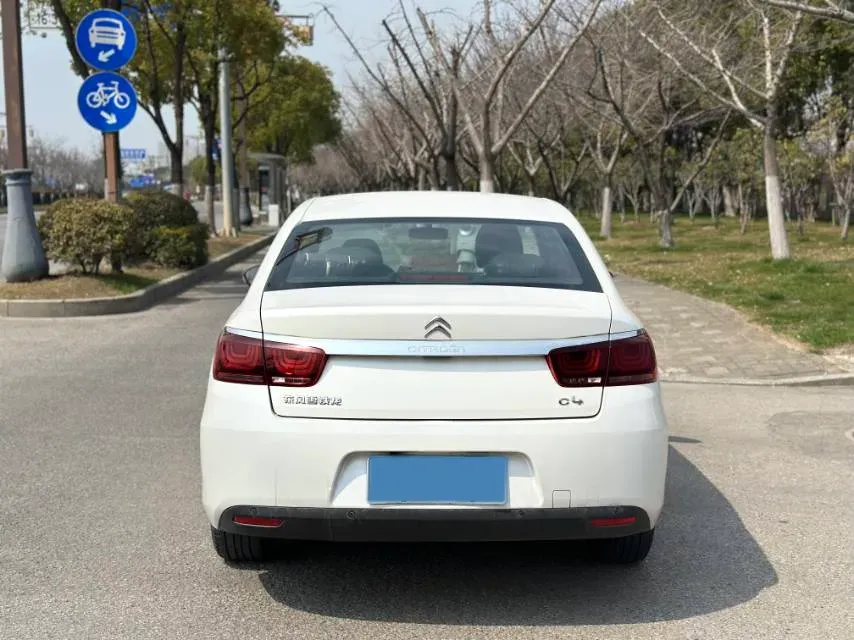 2018 Citroen C4 C-Quatre 1.6L 117HP L4 6AT,autocango,china used car exporter,china ev exporter,chinese used car exporter,chinese used ev exporter