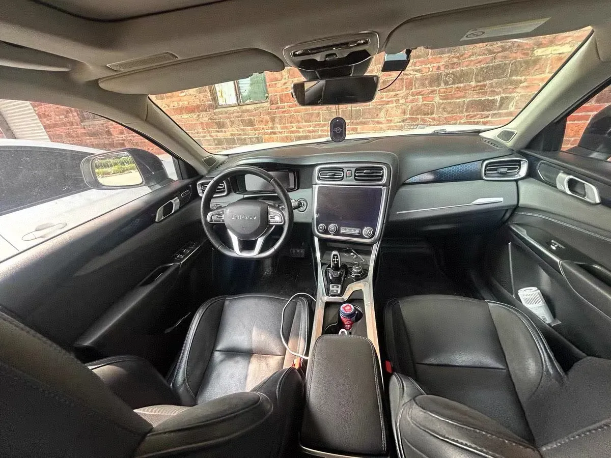 2018 Isuzu Mu-X 3.0T 177HP L4 6AT,autocango,china used car exporter,china ev exporter,chinese used car exporter,chinese used ev exporter