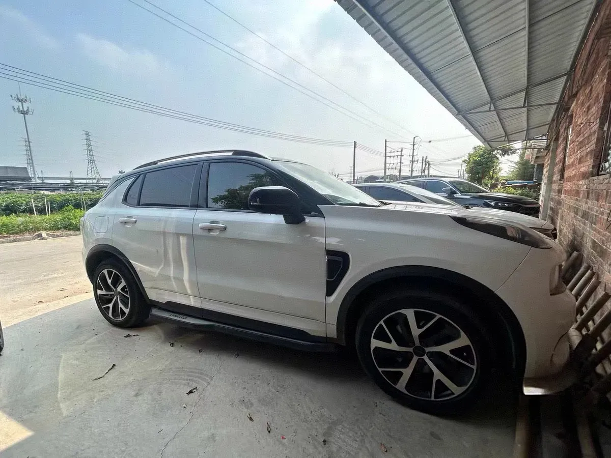 2018 Isuzu Mu-X 3.0T 177HP L4 6AT,autocango,china used car exporter,china ev exporter,chinese used car exporter,chinese used ev exporter