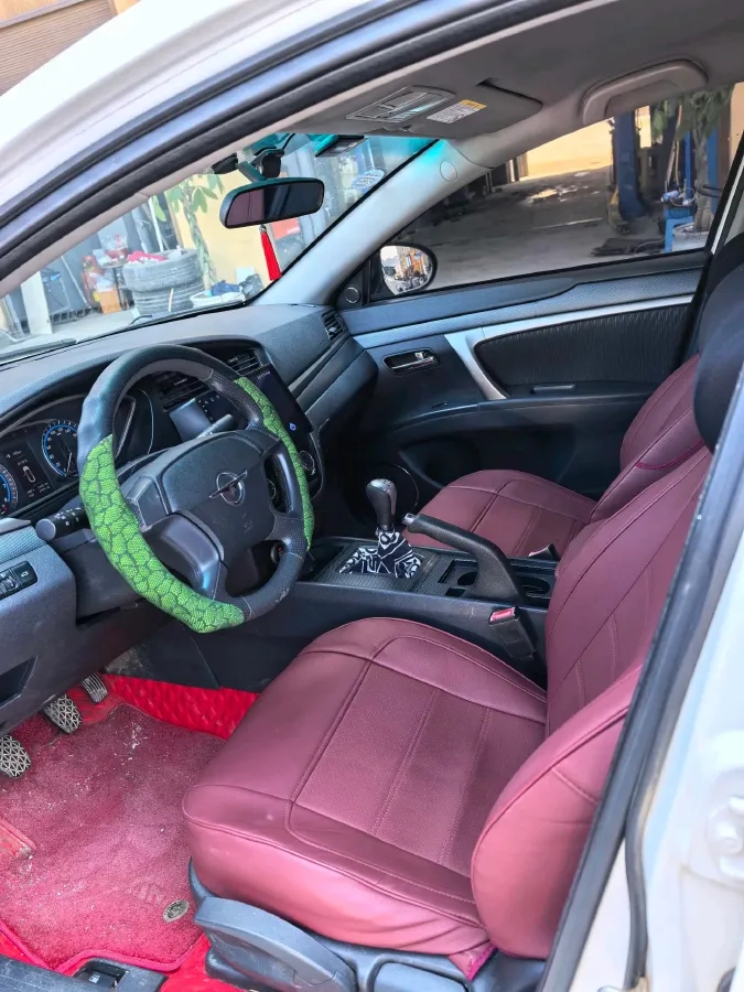 2017 HaiMa M6 1.6L 118HP L4 5MT,autocango,china used car exporter,china ev exporter,chinese used car exporter,chinese used ev exporter