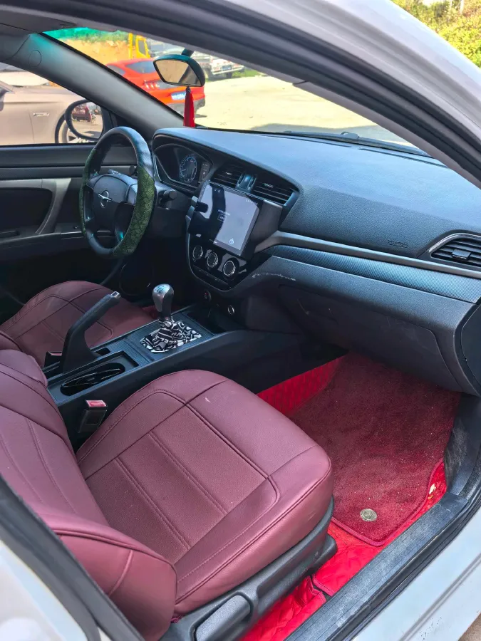 2017 HaiMa M6 1.6L 118HP L4 5MT,autocango,china used car exporter,china ev exporter,chinese used car exporter,chinese used ev exporter