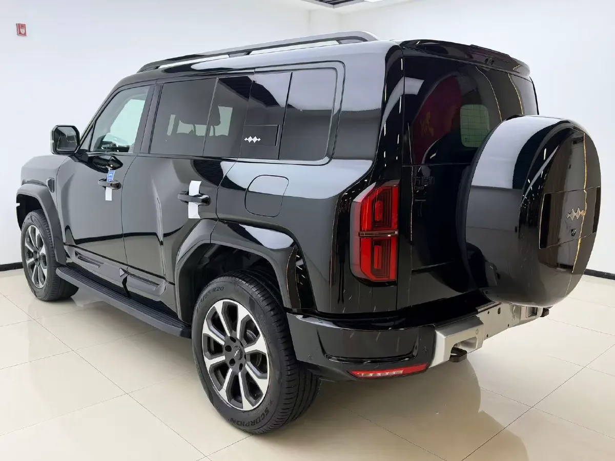 2025 FangChengBao Bao 5 1.5T 194HP L4 E-CVT PHEV 31.8KWH,autocango,china used car exporter,china ev exporter,chinese used car exporter,chinese used ev exporter