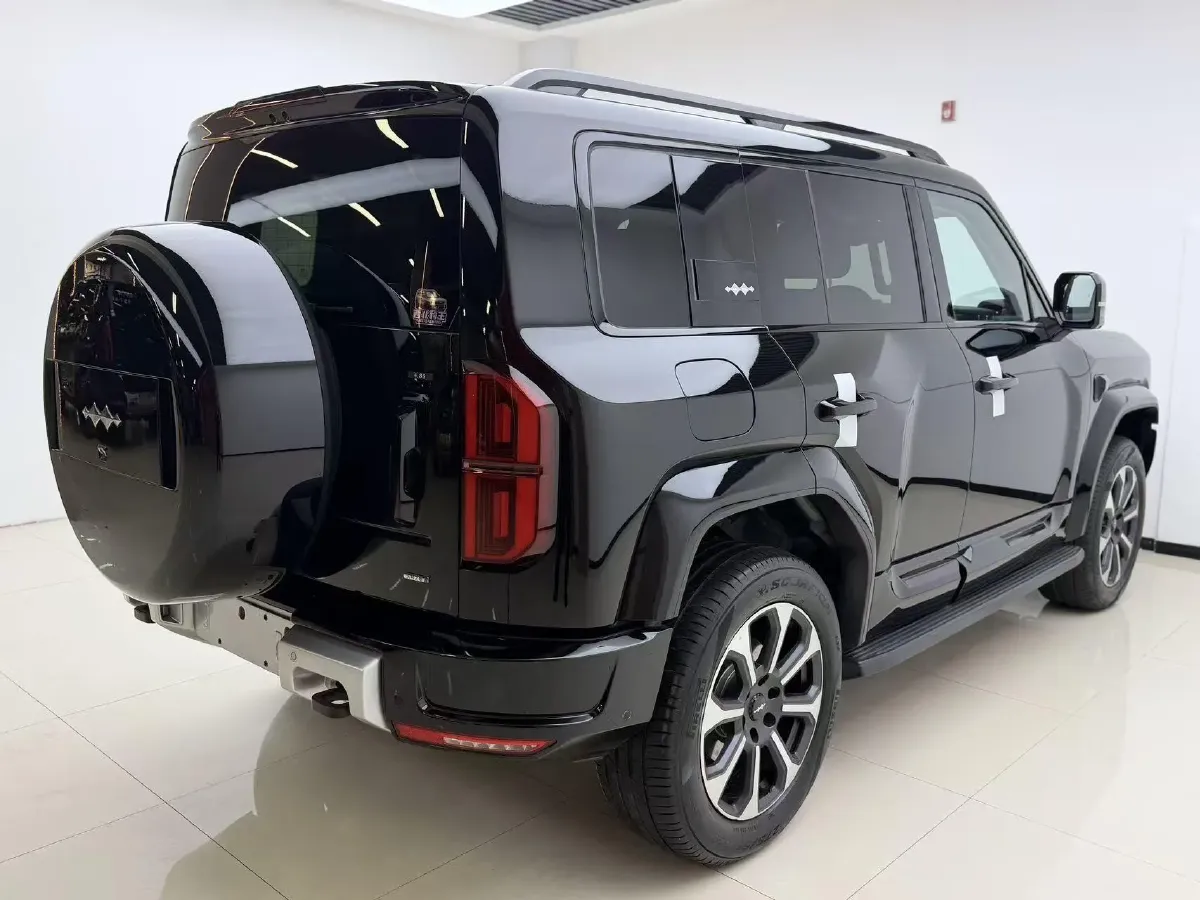 2025 FangChengBao Bao 5 1.5T 194HP L4 E-CVT PHEV 31.8KWH,autocango,china used car exporter,china ev exporter,chinese used car exporter,chinese used ev exporter