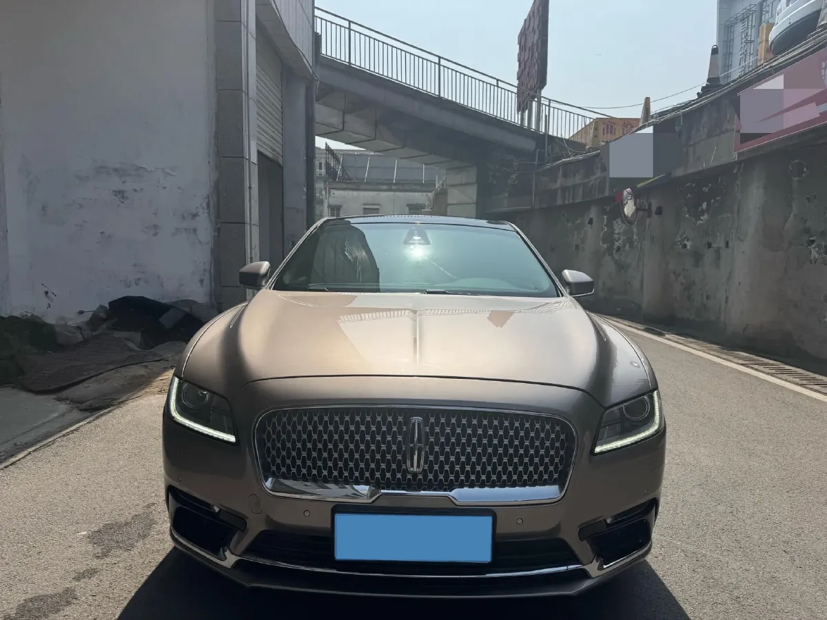 2018 Lincoln Continental 2.0T 261HP L4 6AT,autocango,china used car exporter,china ev exporter,chinese used car exporter,chinese used ev exporter