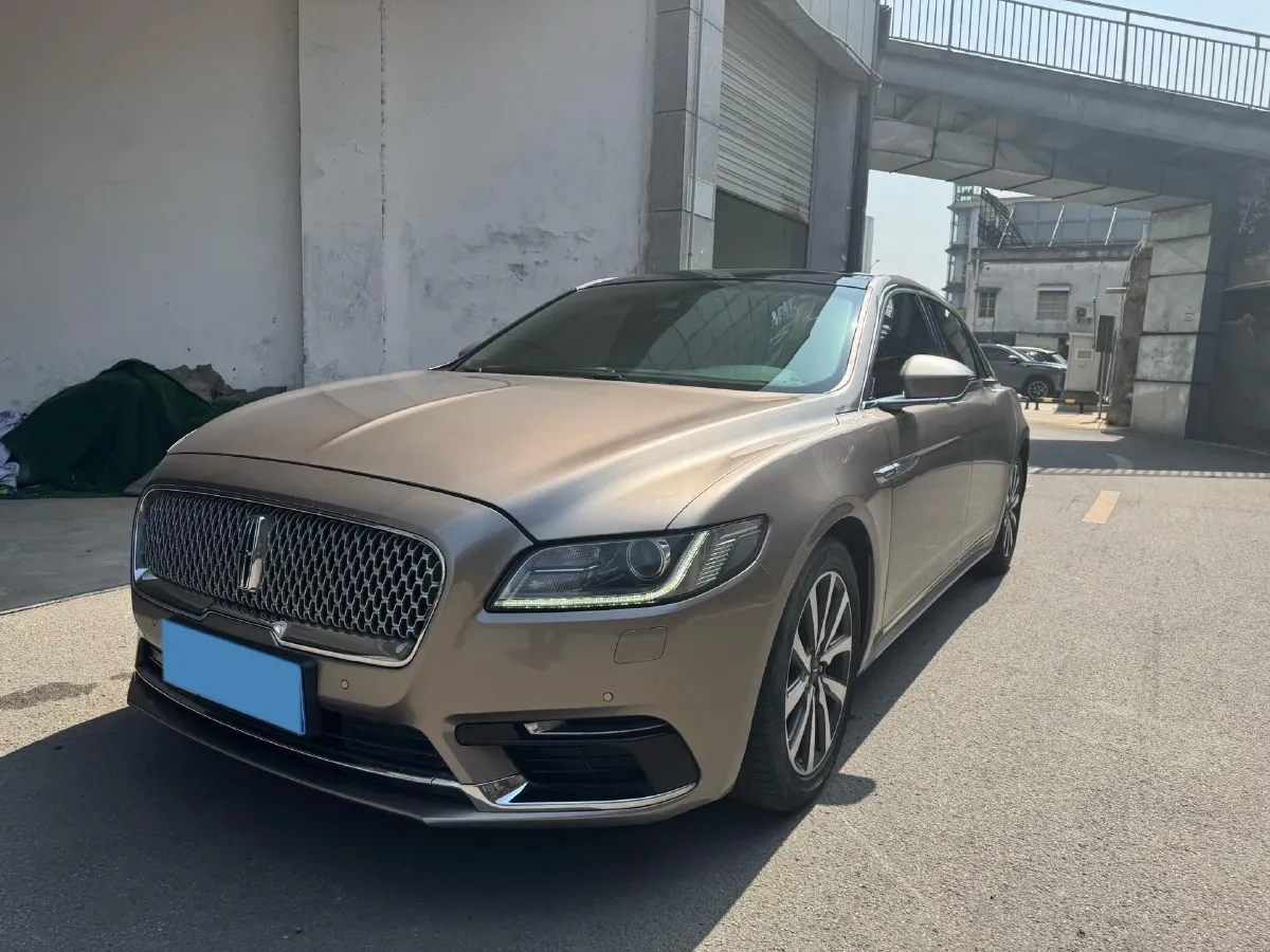 2018 Lincoln Continental 2.0T 261HP L4 6AT,autocango,china used car exporter,china ev exporter,chinese used car exporter,chinese used ev exporter