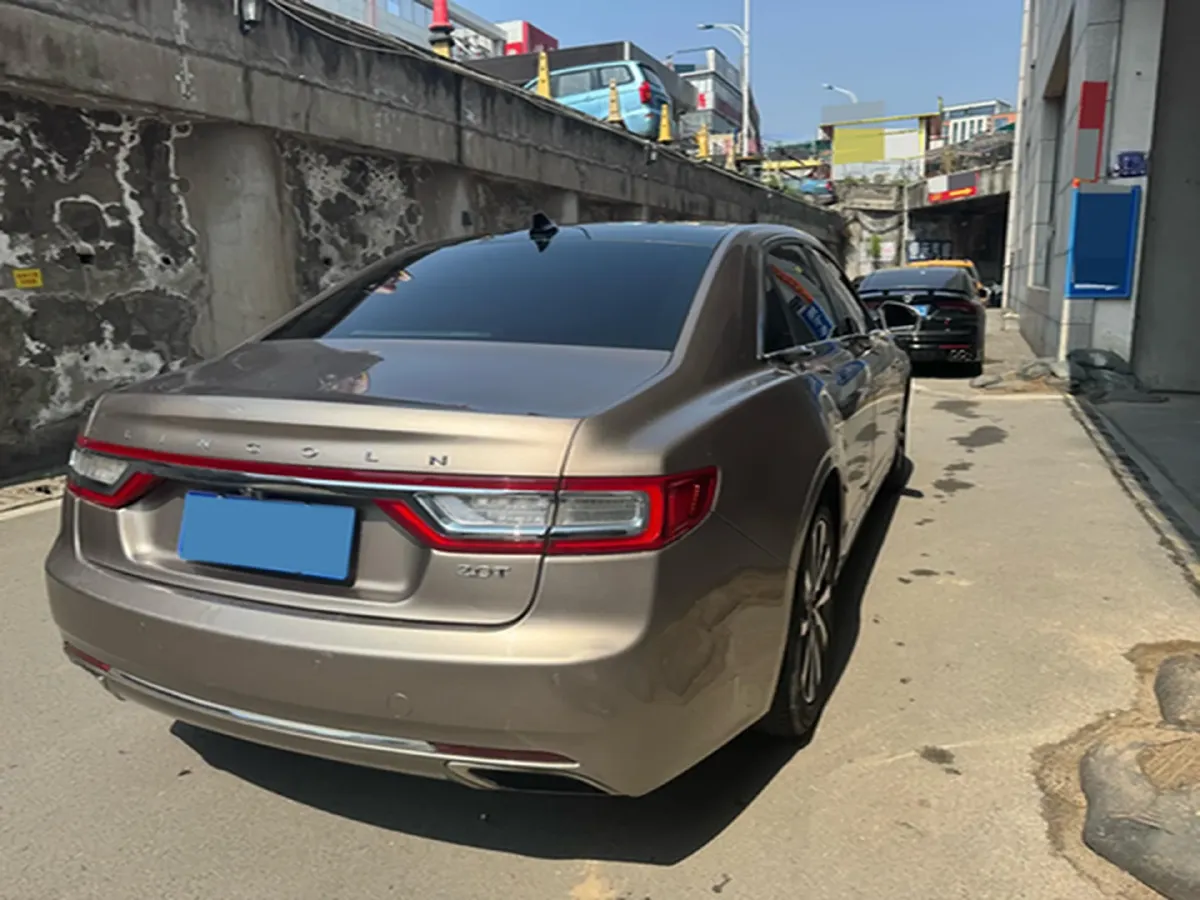 2018 Lincoln Continental 2.0T 261HP L4 6AT,autocango,china used car exporter,china ev exporter,chinese used car exporter,chinese used ev exporter