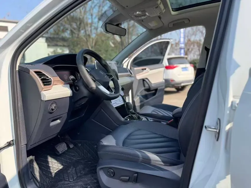 2023 Volkswagen Tharu 1.5T 160HP L4 7DCT,autocango,china used car exporter,china ev exporter,chinese used car exporter,chinese used ev exporter