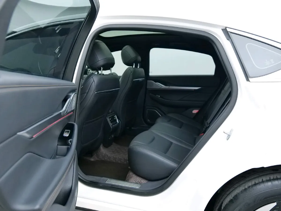 2022 Lincoln Z 2.0T 246HP L4 8AT,autocango,china used car exporter,china ev exporter,chinese used car exporter,chinese used ev exporter