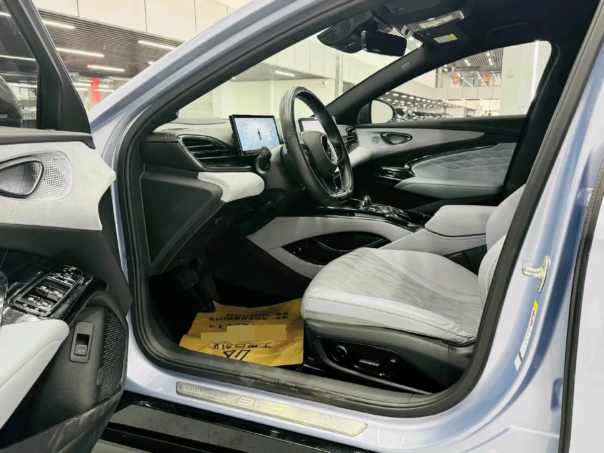 2022 Leapmotor C01 BEV 90KWH,autocango,china used car exporter,china ev exporter,chinese used car exporter,chinese used ev exporter