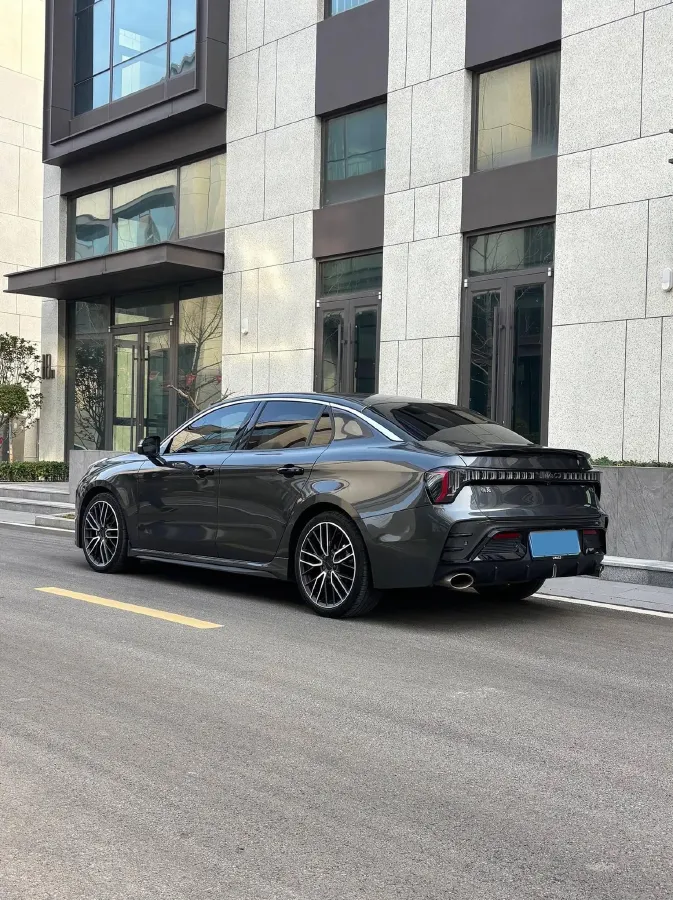 2023 LYNK&CO 03 2.0T 254HP L4 7DCT,autocango,china used car exporter,china ev exporter,chinese used car exporter,chinese used ev exporter