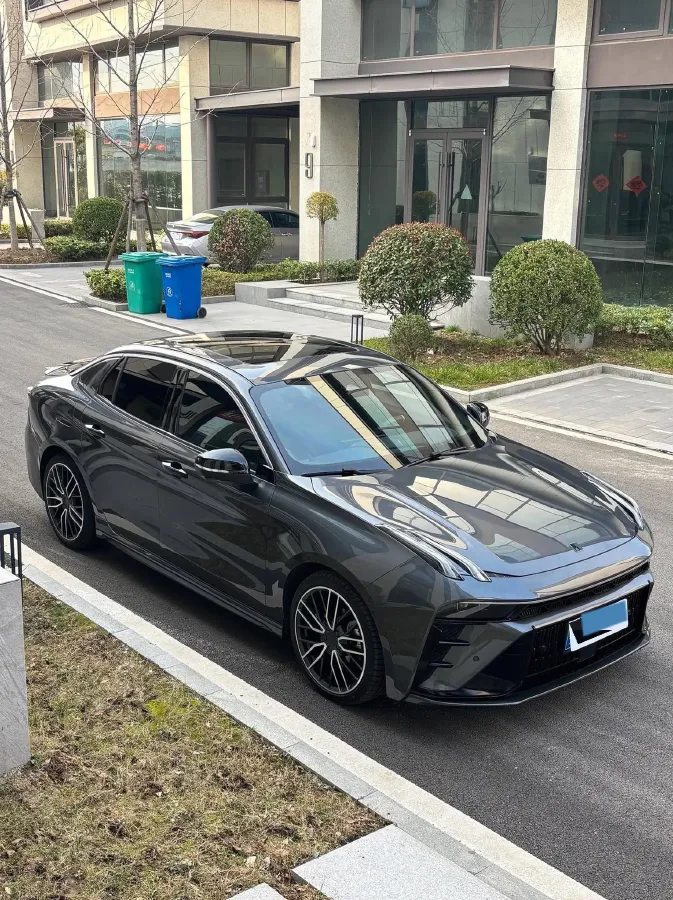 2023 LYNK&CO 03 2.0T 254HP L4 7DCT,autocango,china used car exporter,china ev exporter,chinese used car exporter,chinese used ev exporter