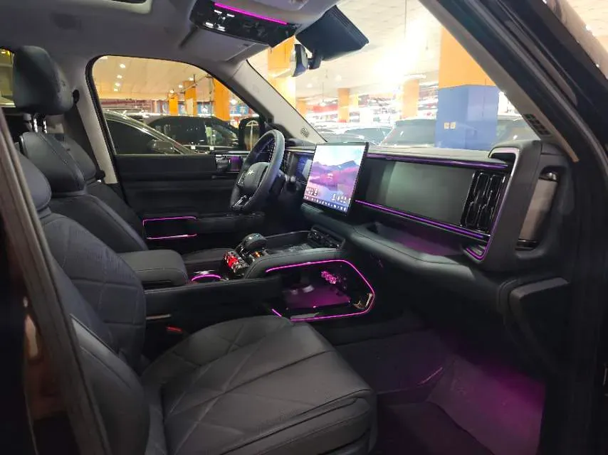 2023 FangChengBao Bao 5 1.5T 194HP L4 E-CVT PHEV 31.8KWH,autocango,china used car exporter,china ev exporter,chinese used car exporter,chinese used ev exporter