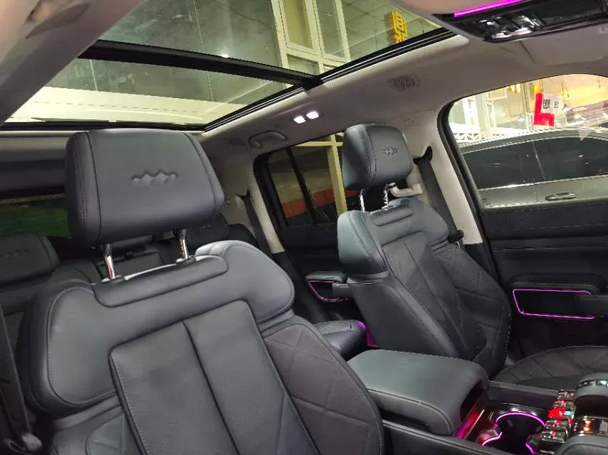 2023 FangChengBao Bao 5 1.5T 194HP L4 E-CVT PHEV 31.8KWH,autocango,china used car exporter,china ev exporter,chinese used car exporter,chinese used ev exporter