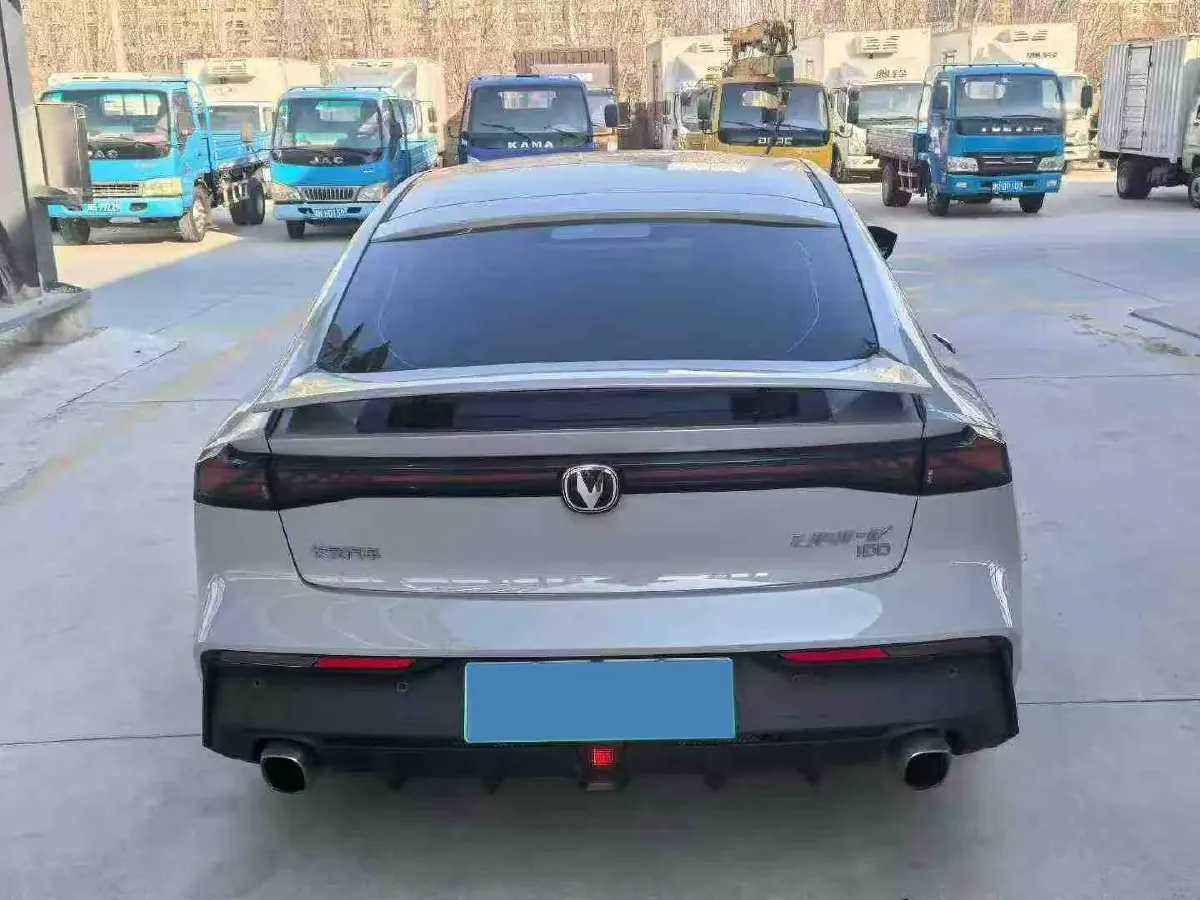 2023 ChangAn UNI-V iDD 1.5T 170HP L4 6TCT PHEV 18.4KWH,autocango,china used car exporter,china ev exporter,chinese used car exporter,chinese used ev exporter