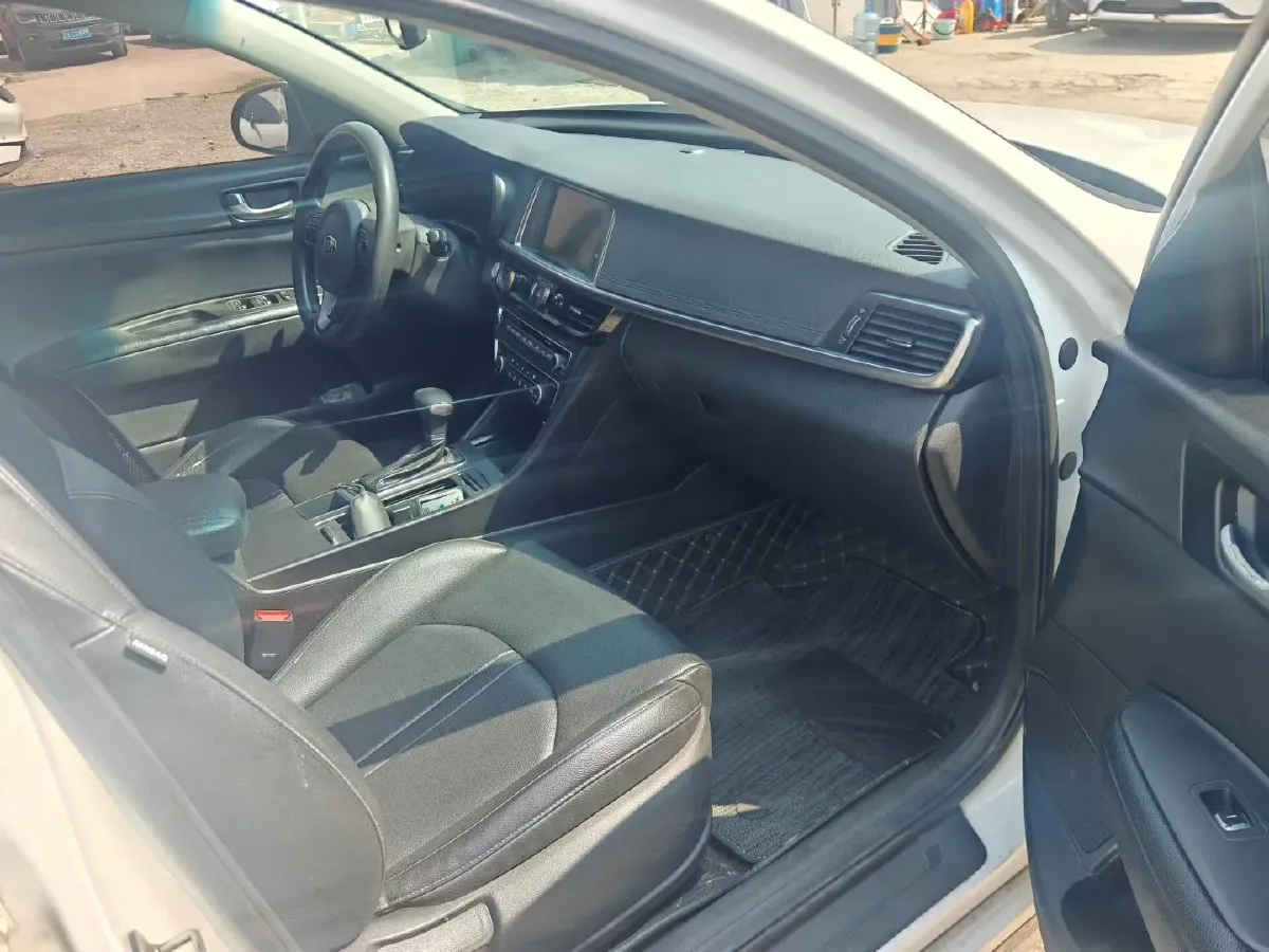 2016 Kia K5 2.0L 156HP L4 6AT Hybrid,autocango,china used car exporter,china ev exporter,chinese used car exporter,chinese used ev exporter