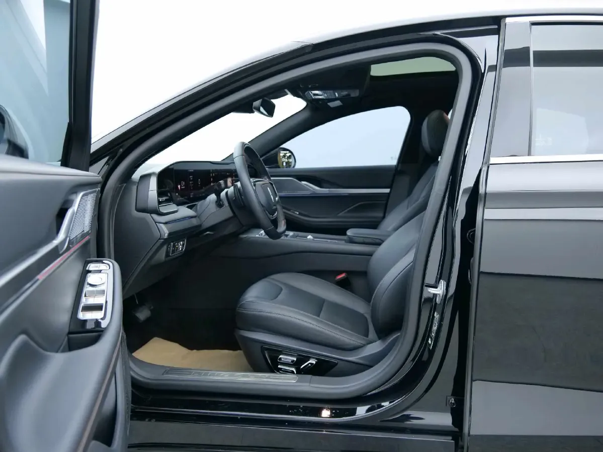 2022 Lincoln Z 2.0T 246HP L4 8AT,autocango,china used car exporter,china ev exporter,chinese used car exporter,chinese used ev exporter