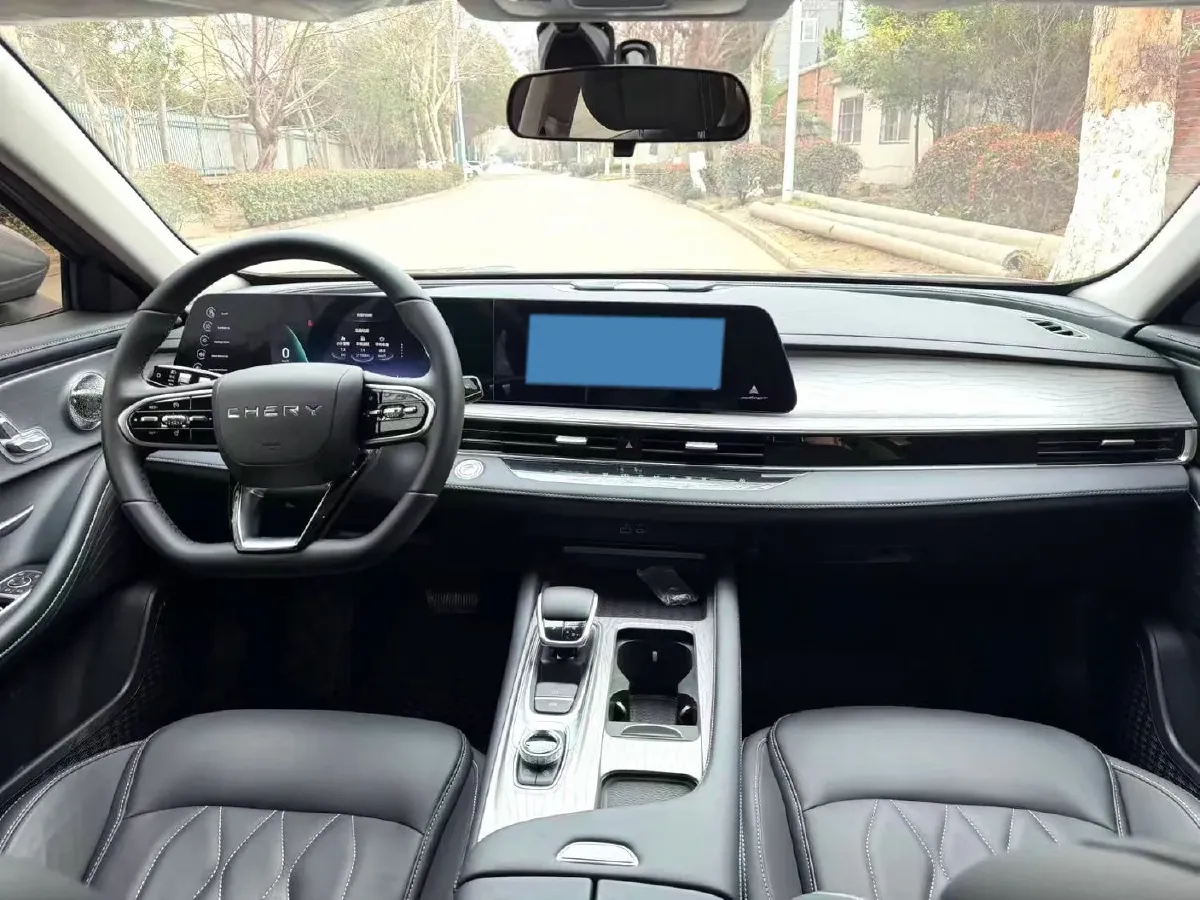 2022 Chery Arrizo 8 1.6T 197HP L4 7DCT,autocango,china used car exporter,china ev exporter,chinese used car exporter,chinese used ev exporter