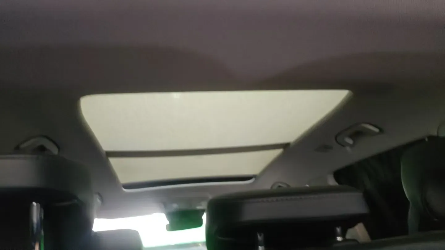 2022 HongQi HS5 2.0T 224HP L4 6AT,autocango,china used car exporter,china ev exporter,chinese used car exporter,chinese used ev exporter