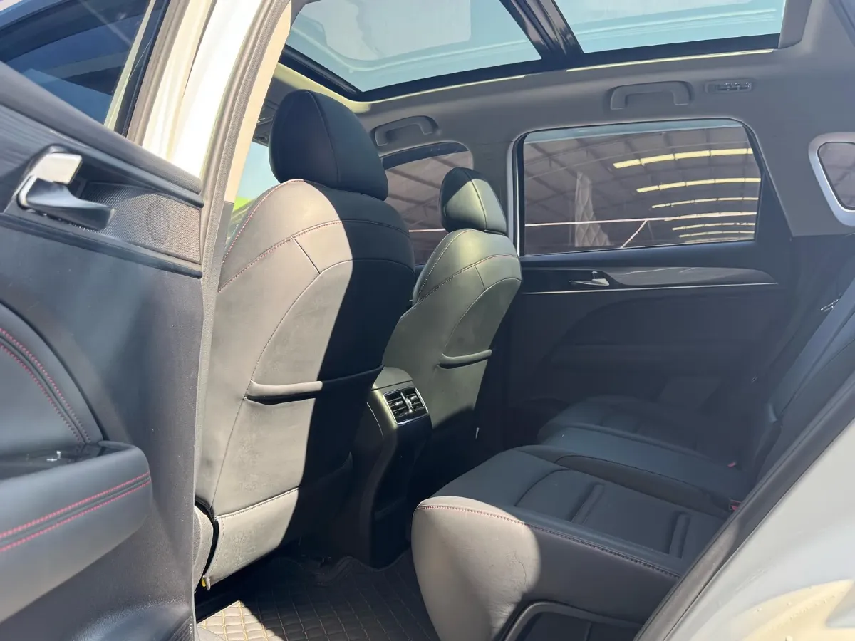 2021 GAC Trumpchi GS4 Plus 1.5T 169HP L4 6AT,autocango,china used car exporter,china ev exporter,chinese used car exporter,chinese used ev exporter