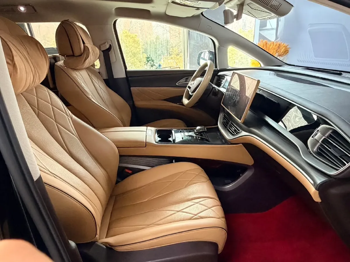 2024 Denza D9 1.5T 139HP L4 E-CVT PHEV 40KWH,autocango,china used car exporter,china ev exporter,chinese used car exporter,chinese used ev exporter