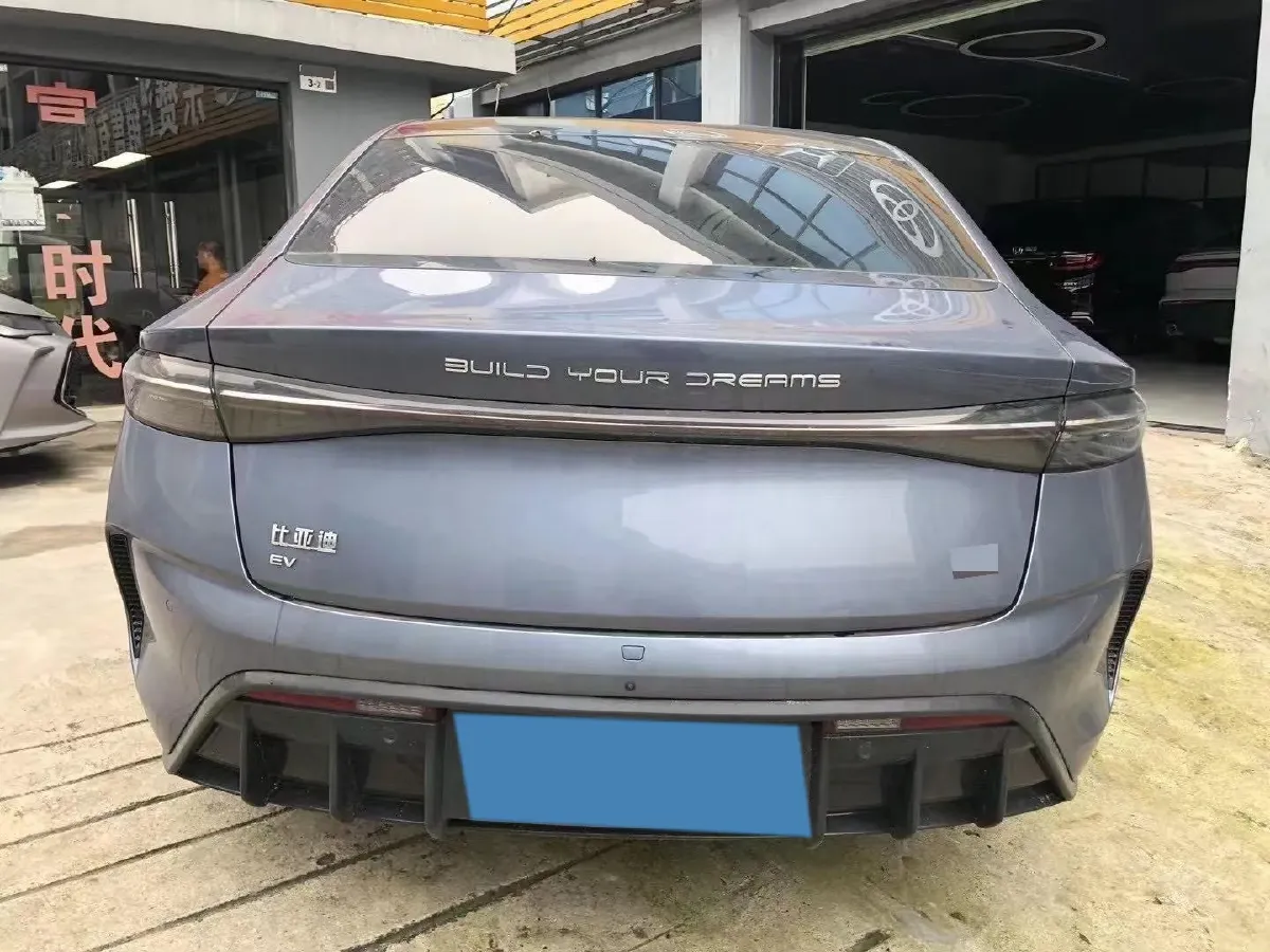 2022 AITO AITO M5 Range Extended 125HP REEV 40KWH,autocango,china used car exporter,china ev exporter,chinese used car exporter,chinese used ev exporter