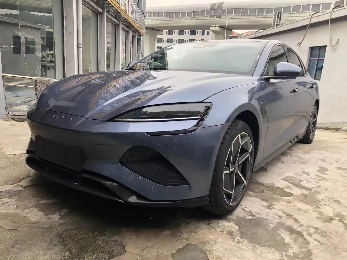 2022 AITO AITO M5 Range Extended 125HP REEV 40KWH,autocango,china used car exporter,china ev exporter,chinese used car exporter,chinese used ev exporter