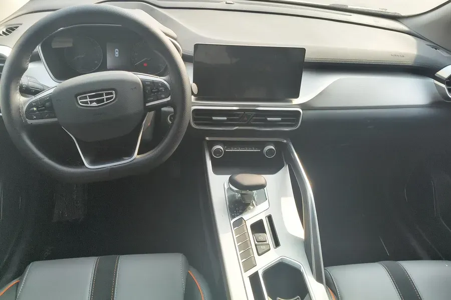 2024 Geely Coolray 1.5T 181HP L4 7DCT,autocango,china used car exporter,china ev exporter,chinese used car exporter,chinese used ev exporter