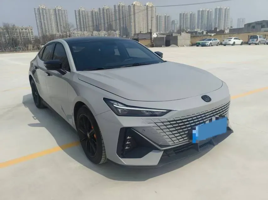 2022 ChangAn UNI-V 1.5T 188HP L4 7DCT,autocango,china used car exporter,china ev exporter,chinese used car exporter,chinese used ev exporter