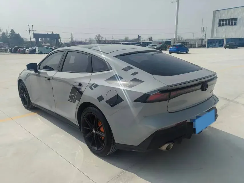 2022 ChangAn UNI-V 1.5T 188HP L4 7DCT,autocango,china used car exporter,china ev exporter,chinese used car exporter,chinese used ev exporter