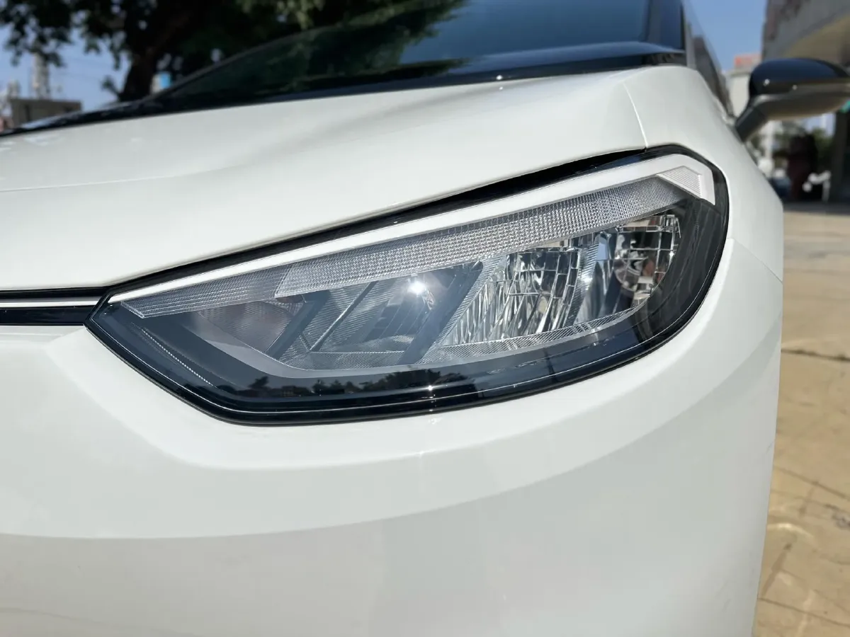 2025 Volkswagen ID.3 BEV 52.8KWH,autocango,china used car exporter,china ev exporter,chinese used car exporter,chinese used ev exporter