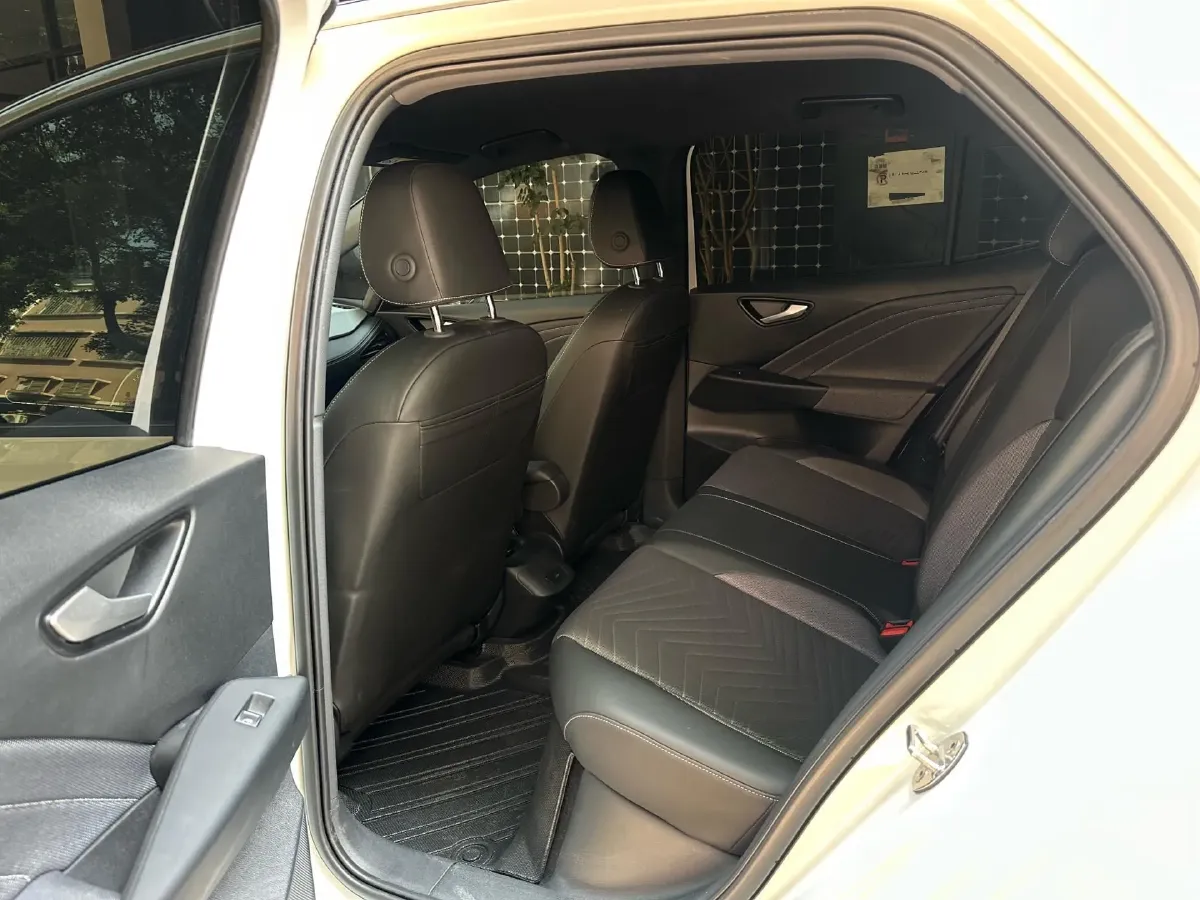 2025 Volkswagen ID.3 BEV 52.8KWH,autocango,china used car exporter,china ev exporter,chinese used car exporter,chinese used ev exporter