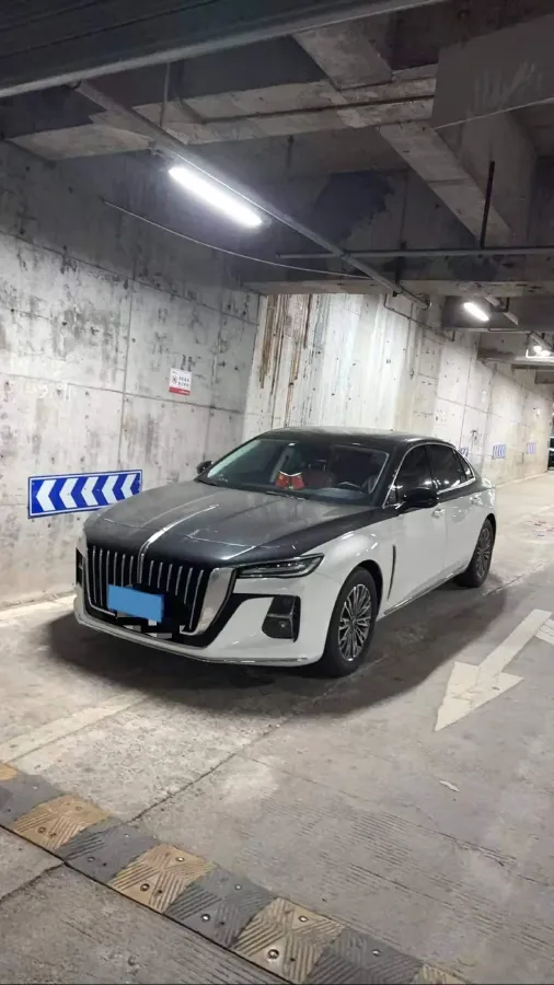 2024 HongQi H5 1.5T 169HP L4 7DCT,autocango,china used car exporter,china ev exporter,chinese used car exporter,chinese used ev exporter