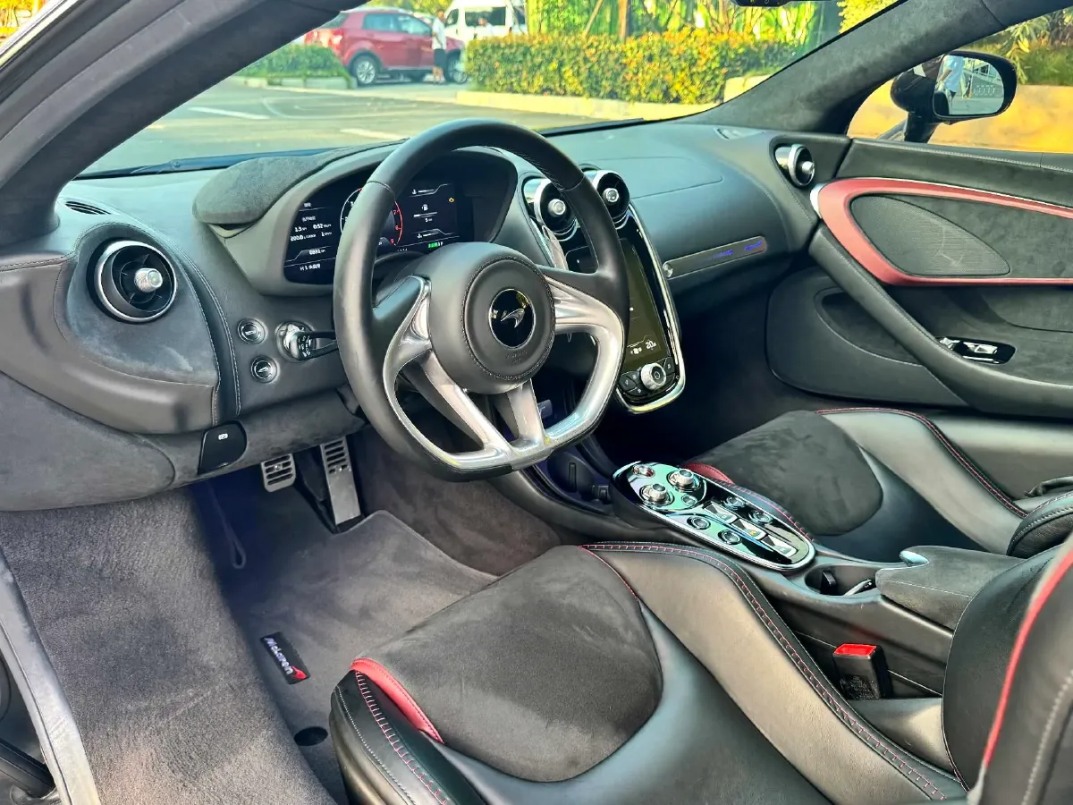 2019 Lorinser MAYBACH S Class 3.0T 367HP V6 9AT,autocango,china used car exporter,china ev exporter,chinese used car exporter,chinese used ev exporter