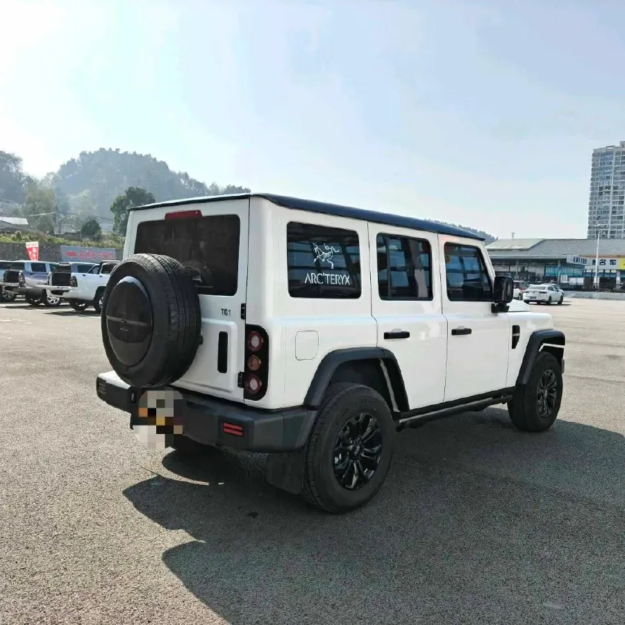 2024 212 212 T01 2.0T 252HP L4 8AT,autocango,china used car exporter,china ev exporter,chinese used car exporter,chinese used ev exporter