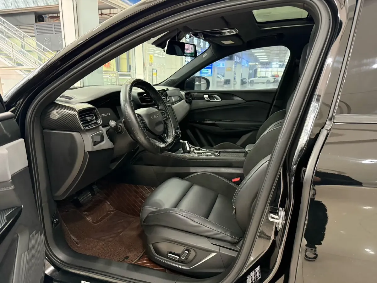 2022 LYNK&CO 03 1.5T 180HP L3 7DCT,autocango,china used car exporter,china ev exporter,chinese used car exporter,chinese used ev exporter