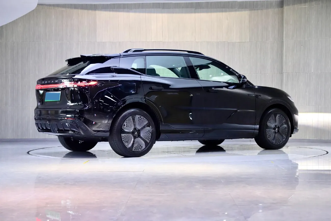 2024 Voyah ZhiYin BEV 79KWH,autocango,china used car exporter,china ev exporter,chinese used car exporter,chinese used ev exporter