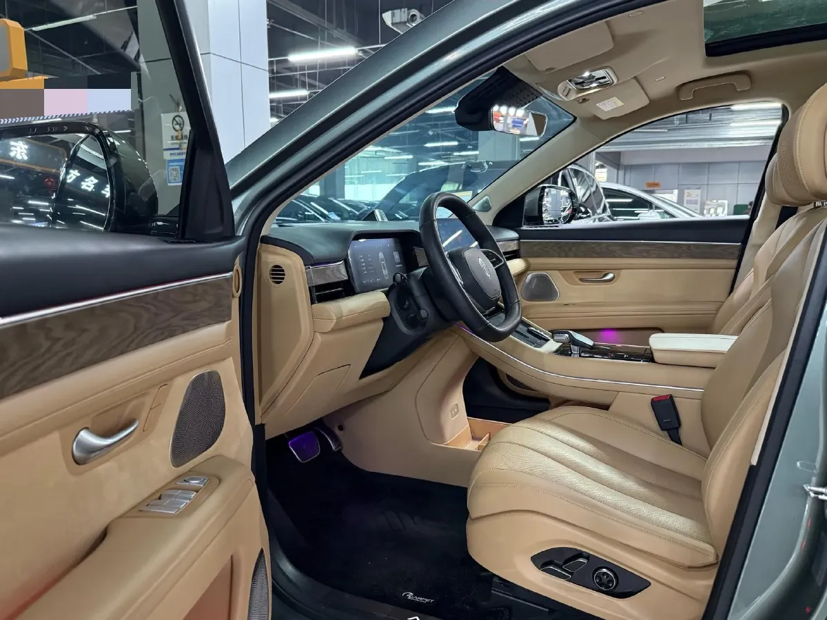 2022 Infiniti Q50L 2.0T 211HP L4 7AT,autocango,china used car exporter,china ev exporter,chinese used car exporter,chinese used ev exporter