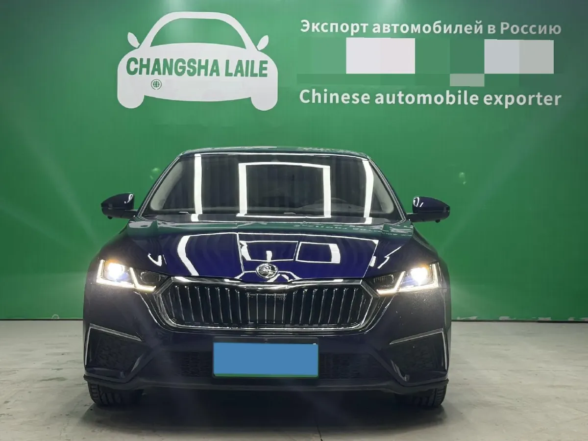 2022 Skoda Octavia 1.4T 150HP L4 7DCT,autocango,china used car exporter,china ev exporter,chinese used car exporter,chinese used ev exporter
