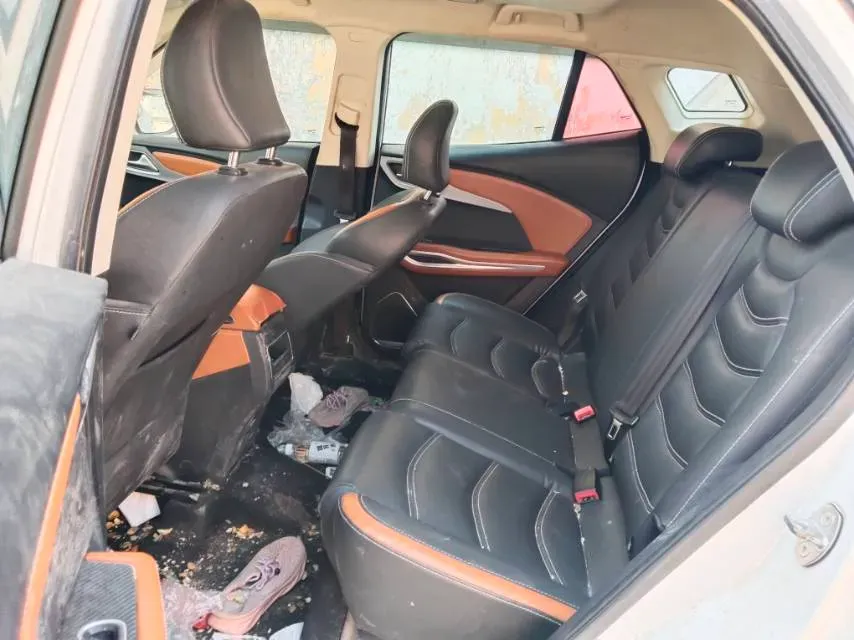 2017 Zotye T300 1.5L 112HP L4 5MT,autocango,china used car exporter,china ev exporter,chinese used car exporter,chinese used ev exporter