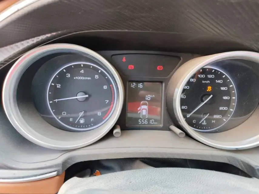 2017 Zotye T300 1.5L 112HP L4 5MT,autocango,china used car exporter,china ev exporter,chinese used car exporter,chinese used ev exporter