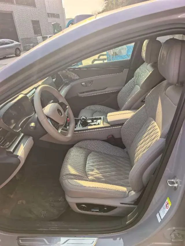 2025 BYD Han 1.5T 156HP L4 E-CVT PHEV,autocango,china used car exporter,china ev exporter,chinese used car exporter,chinese used ev exporter