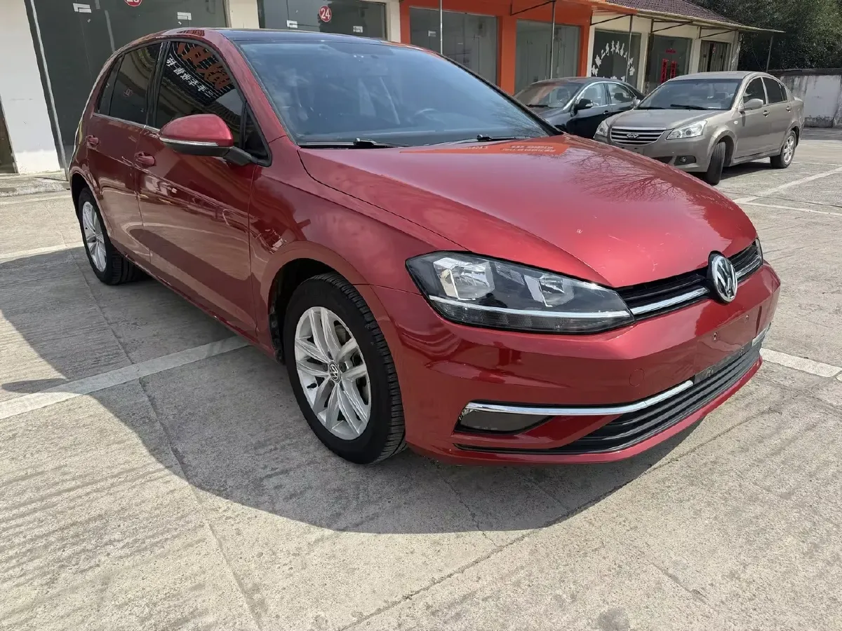 2018 Volkswagen Golf 1.6L 110HP L4 6AT,autocango,china used car exporter,china ev exporter,chinese used car exporter,chinese used ev exporter