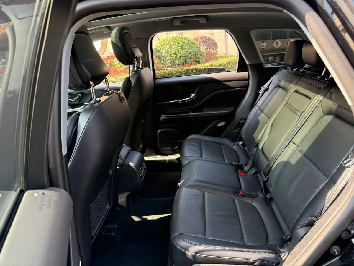 2022 Lincoln Corsair 2.0T 245HP L4 8AT,autocango,china used car exporter,china ev exporter,chinese used car exporter,chinese used ev exporter