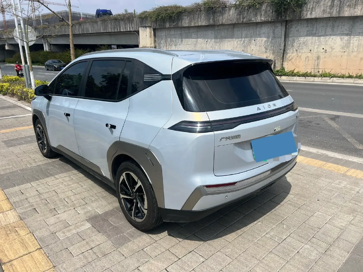2023 GAC Trumpchi GS4 1.5T 177HP L4 6AT,autocango,china used car exporter,china ev exporter,chinese used car exporter,chinese used ev exporter