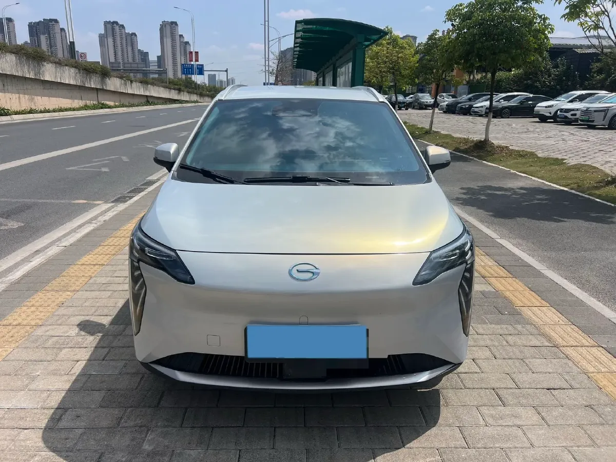 2023 GAC Trumpchi GS4 1.5T 177HP L4 6AT,autocango,china used car exporter,china ev exporter,chinese used car exporter,chinese used ev exporter