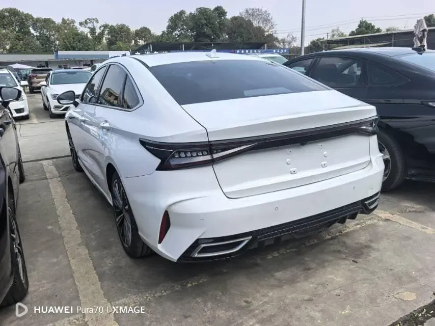 2022 Chery Arrizo 8 1.6T 197HP L4 7DCT,autocango,china used car exporter,china ev exporter,chinese used car exporter,chinese used ev exporter