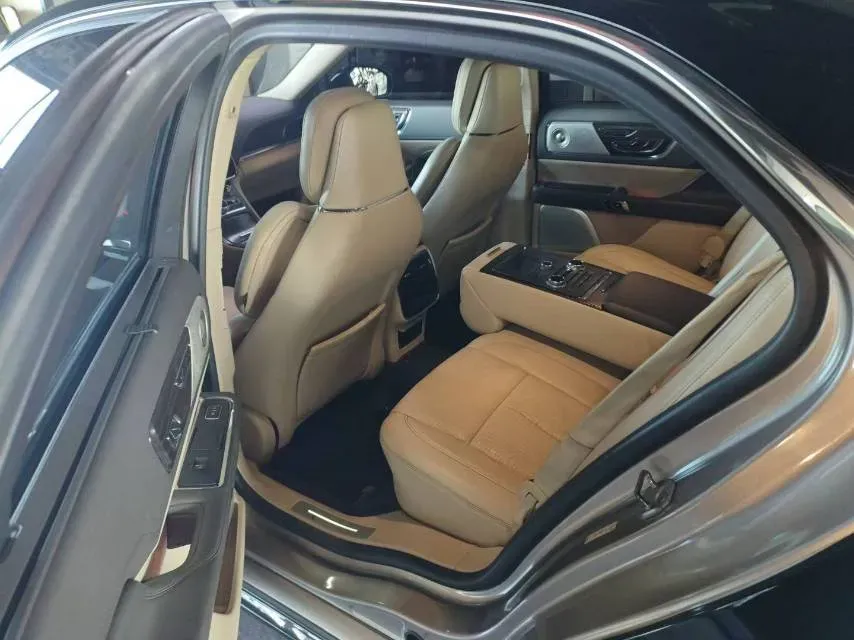 2019 Lincoln Continental 3.0T 378HP V6 6AT,autocango,china used car exporter,china ev exporter,chinese used car exporter,chinese used ev exporter