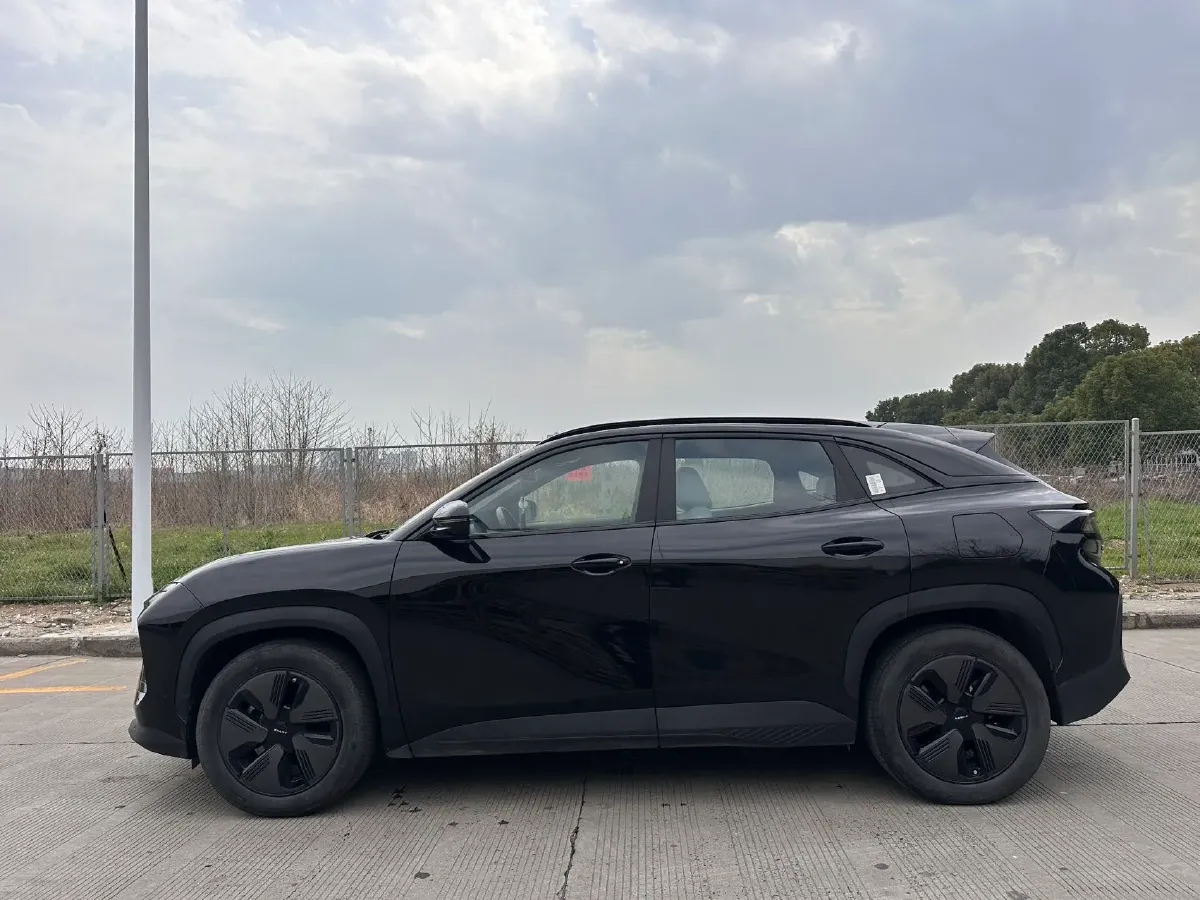 2023 Chery EV eQ7 BEV 67.12KWH,autocango,china used car exporter,china ev exporter,chinese used car exporter,chinese used ev exporter